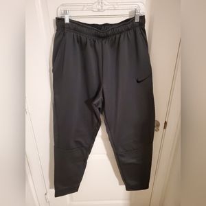 NIKE DRI-FIT TRAINING TAPERED FLEECE JOGGERS DARK GREY SIZE LARGE